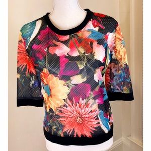 **REDUCED**⬇️ OnTwelfth Jersey-Style Floral Top